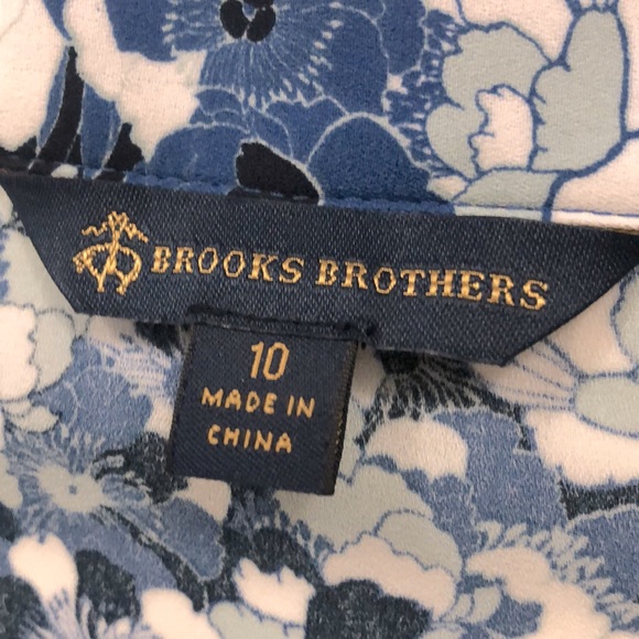 Brooks Brothers 10 Blue & White Floral Blouse Top Button Down Bow tie Excellent - Picture 2 of 10